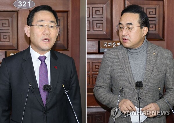 국민의힘 주호영(왼쪽), 더불어민주당 박홍근 원내대표.  [사진 = 연합뉴스]
